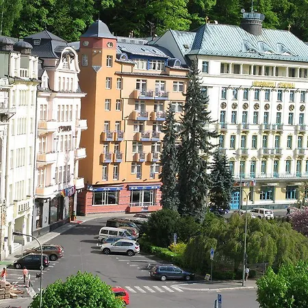 Hotel Goethe U Tri Moureninu 4*