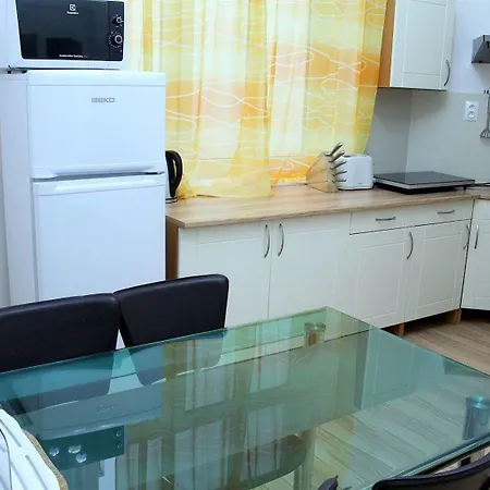 Goethe U Tri Moureninu Hotel